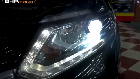 Độ đèn Bi LED Nissan Xtrail | Zestech A11
